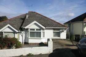 2 bedroom Bungalow f...